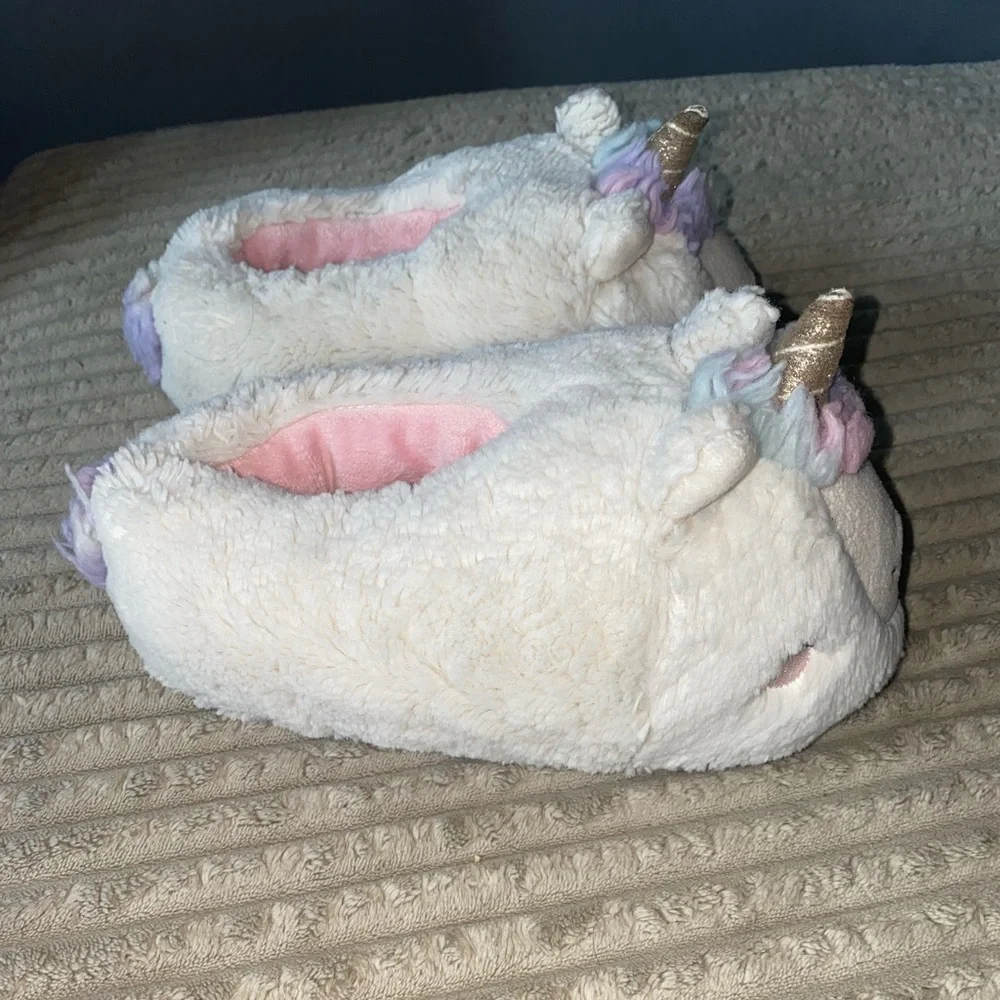✨ Cozy Unicorn Slippers 🦄 | Girls XL (11/12) ✨
